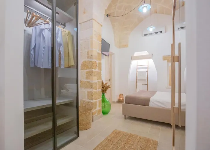 Filia Solis - Old Town & 4* Brindisi
