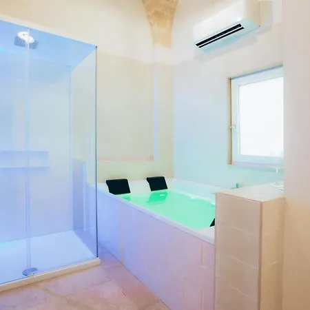 Filia Solis - Old Town & Aparthotel Brindisi