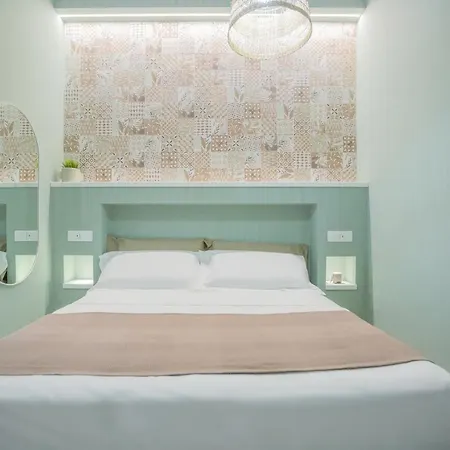 Filia Solis - Old Town & 4* Brindisi